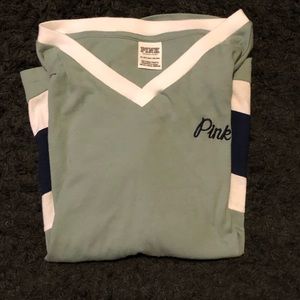 VS Pink V-Neck Long Sleeve